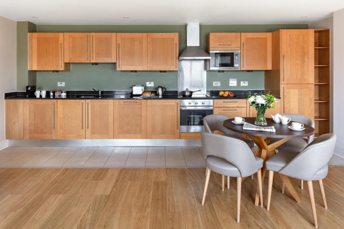 Marlin Apartments Commercial Road - Limehouse Londres Extérieur photo
