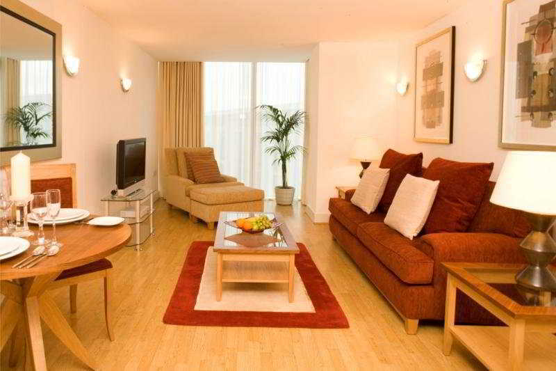 Marlin Apartments Commercial Road - Limehouse Londres Extérieur photo